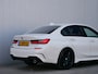BMW 3-Serie 320i 184pk Business Edition Automaat M-Sport / Apple Carplay / Navigatie