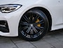 BMW 3-Serie 320i 184pk Business Edition Automaat M-Sport / Apple Carplay / Navigatie