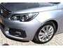 Peugeot 308 SW * SuperLuxe * Alles er op en er aan....... Super Premium Luxe Vingerhoets; Vierde Generatie Eersteklas Service !