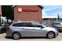 Peugeot 308 SW * SuperLuxe * Alles er op en er aan....... Super Premium Luxe Vingerhoets; Vierde Generatie Eersteklas Service !
