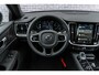 Volvo V60 2.0 T6 Plug-in hybrid AWD Plus Dark | Harman Kardon Audio | Trekhaak | Stoel- / Stuurverwarming Voor + Achter | 360 Camera | Adaptive Cruise | Long Range | Google | Carplay | Dodehoekdetectie