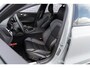 Volvo V60 2.0 T6 Plug-in hybrid AWD Plus Dark | Harman Kardon Audio | Trekhaak | Stoel- / Stuurverwarming Voor + Achter | 360 Camera | Adaptive Cruise | Long Range | Google | Carplay | Dodehoekdetectie