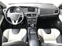 Volvo V40 Cross Country 1.5 T3 Polar+ Luxury Automaat | Rijklaar incl 12 mnd Bovag | Panoramadak LED Harman/Kardon On-Call