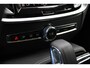 Volvo V60 T6 Plug-in hybrid AWD Essential | Adaptieve Cruise Control Met Stuurhulp | BLIS Dodehoekdetectie | 19 inch lichtmetalen velgen | Verwarmbare Voor- en Achterstoelen | Stuurwielverwarming | Automatisch Dimmende Binnen- en Buitenspiegels | Park Assist Voor & Achter incl. Parkeercamera | Google Services | Elektrisch Verstelbare Lendensteun Met 2-Weg Verstelling