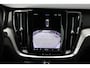 Volvo V60 T6 Plug-in hybrid AWD Essential | Adaptieve Cruise Control Met Stuurhulp | BLIS Dodehoekdetectie | 19 inch lichtmetalen velgen | Verwarmbare Voor- en Achterstoelen | Stuurwielverwarming | Automatisch Dimmende Binnen- en Buitenspiegels | Park Assist Voor & Achter incl. Parkeercamera | Google Services | Elektrisch Verstelbare Lendensteun Met 2-Weg Verstelling