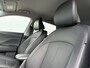 Hyundai Kona Electric Premium 65.4 kWh / Airco/ Cruise control/ Stoelverwarming-verkoeling/ Kunstlederen bekleding/ Navigatie/ Apple Carplay/Android Auto/