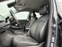 Hyundai Kona Electric Premium 65.4 kWh / Airco/ Cruise control/ Stoelverwarming-verkoeling/ Kunstlederen bekleding/ Navigatie/ Apple Carplay/Android Auto/