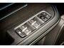 Lynk & Co 01 1.5 Plug-in Hybrid 262 Pk I Nw Modeljaar I Panoramadak I 69 km Elektrisch I 360 Camera I Infinity Audio Full Map Navi I Carplay I 20 inch. LMV l 1e eigenaar