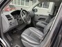 Volkswagen Transporter 2.0 TDI L2H1 DC Comfortline 4+1 Rolstoelbus Automaat,18Inch,Cruise,Cv ,Navi,Stoelverwarming,Trekhaak,Radio/cd