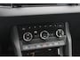 Skoda Karoq 1.0 TSI Business Edition / Trekhaak / Camera / Navigatie / Keyless / 16'' / Stoelverwarming / DAB / Cruise Control