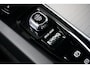 Volvo XC60 | Luchtvering | Bowers & Wilkins | Panoramadak | Head-up Display | 360 Camera | Trekhaak | Luchtvering | Bowers & Wilkins | Panoramadak | Head-up Display | 360 Camera | Trekhaak