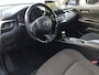 Toyota C-HR 1.8 Hybrid Dynamic TEAM D | Navigatie | LM-velgen 18inch | Winterwielen