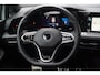 Volkswagen Golf 1.5 eTSI Style | R-line | Black style | Carplay | Navi | Camera | 18"