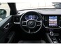 Volvo V60 2.0 T6 Plug-in hybrid AWD Plus Dark | 360* Camera| Harman Kardon audiosysteem| Stoelverwarming voor + achter| Stuurwielverwarming| Verwarmbare voorruit| Semi- elektrisch inklapbare trekhaak|