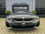 BMW 3-Serie 330i High Executive volledig 340i orig uitgevoerd|Pano|Leder|20INCH