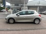 Peugeot 207 1.4-16V X-line