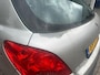 Peugeot 207 1.4-16V X-line