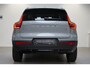 Volvo XC40 B4 Plus Dark Mild Hybrid 197pk | 2000 kg trekgewicht | Trekhaak | Stuur & Stoelverwarming | Pilot Assist | Elektrische Achterklep | Elektrische Stoelen | Google Services | Harman Kardon |