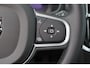 Volvo V60 T6 Recharge AWD Essential Bright - IntelliSafe Assist & Surround - Parkeercamera achter - Verwarmde voorstoelen, stuur & achterbank - Parkeersensoren voor & achter - High Performance audio - 19' LMV