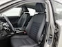 Lexus IS 300h Hybrid Business Line Pro | Parkeersensoren | Half lederen bekleding | Navigatie |