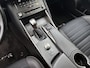 Lexus IS 300h Hybrid Business Line Pro | Parkeersensoren | Half lederen bekleding | Navigatie |