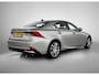 Lexus IS 300h Hybrid Business Line Pro | Parkeersensoren | Half lederen bekleding | Navigatie |