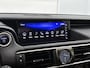 Lexus IS 300h Hybrid Business Line Pro | Parkeersensoren | Half lederen bekleding | Navigatie |