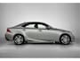 Lexus IS 300h Hybrid Business Line Pro | Parkeersensoren | Half lederen bekleding | Navigatie |