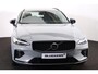 Volvo V60 T6 Recharge AWD Plus Dark - IntelliSafe Assist & Surround - Harman/Kardon audio - Parkeercamera achter - Verwarmde voorstoelen, stuur & achterbank - Parkeersensoren voor & achter - Elektr. bedienb. voorstoelen met geheugen - 18' LMV
