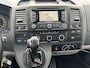 Volkswagen Transporter Kombi 2.0 TDI DSG Automaat L2H1 BPM/ BTW vrij Airco Cruise control Trekhaak Navigatie Verlengde uitvoering Marge 1 eigenaar Personenvervoer  Personenbus Groepsvervoer Ex overheid Ideaal voor ombouw naar Camper