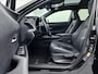Lexus UX 250h Luxury Line | Schuif-kantel dak | Navigatie | Stoelverwarming |