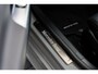 Mercedes-Benz C-klasse 300e Business Solution AMG | Panoramaschuifdak | Nightpakket | 360°-camera | DIGITAL LIGHT | 19" multispaaks AMG velgen |