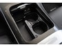 Mercedes-Benz C-klasse 300e Business Solution AMG | Panoramaschuifdak | Nightpakket | 360°-camera | DIGITAL LIGHT | 19" multispaaks AMG velgen |