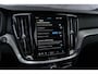 Volvo V60 2.0 T6 Plug-in hybrid AWD Plus Dark | Trekhaak | Harman Kardon | 360º Camera | Verwarmbare voorruit | Stoel- / Stuurverwarming Voor + Achter | Adaptive Cruise | Dodehoekdetectie | Verwarmbare voorruit | Power seats