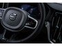 Volvo V60 2.0 T6 Plug-in hybrid AWD Plus Dark | Trekhaak | Harman Kardon | 360º Camera | Verwarmbare voorruit | Stoel- / Stuurverwarming Voor + Achter | Adaptive Cruise | BLIS | Verwarmbare voorruit | Power seats