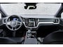 Volvo V60 2.0 T6 Plug-in hybrid AWD Plus Dark | Trekhaak | Harman Kardon | 360º Camera | Verwarmbare voorruit | Stoel- / Stuurverwarming Voor + Achter | Adaptive Cruise | BLIS | Verwarmbare voorruit | Power seats