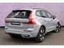 Volvo XC60 2.0 T6 Plug-in hybrid AWD Ultra Dark | Luchtvering | Harman Kardon Audio | Trekhaak | Schuif- / Kanteldak | Stoel- / Stuurverwarming Voor + Achter | 360 Camera | Adaptive Cruise | Long Range | Google | Carplay | Dodehoekdetectie