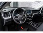 Volvo XC60 2.0 T6 Plug-in hybrid AWD Ultra Dark | Luchtvering | Harman Kardon Audio | Trekhaak | Schuif- / Kanteldak | Stoel- / Stuurverwarming Voor + Achter | 360 Camera | Adaptive Cruise | Long Range | Google | Carplay | Dodehoekdetectie