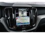 Volvo XC60 2.0 T6 Plug-in hybrid AWD Ultra Dark | Luchtvering | Harman Kardon Audio | Trekhaak | Schuif- / Kanteldak | Stoel- / Stuurverwarming Voor + Achter | 360 Camera | Adaptive Cruise | Long Range | Google | Carplay | Dodehoekdetectie