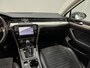 Volkswagen Passat 1.4 TSI GTE Highline Airco ECC | Panorama | 360 Camera | Apple Carplay | Cruise Control | Stoel Verwarming | Isofix | NAP