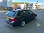 BMW 3-Serie Touring 318i High Executive LEUKE AUTO RIJDT EN SCHAKELT GOED