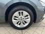 Skoda Octavia Combi 1.0 TSI Business Edition Navigatie / Parkeersensoren Extra getint glas / LM velgen