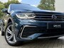 Volkswagen Tiguan 1.4 TSI eHybrid R-Line Business+ SOH94%|Pano|Leer|Memory|360Cam|Trekhaak|Winter/Zomer banden