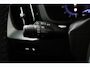 Volvo XC60 T6 Plug-in hybrid AWD Ultra Dark | Trekhaak | Panoramadak | 360 Camera | Head-up display | Stoel en stuurwielverwarming | BLIS | LED |