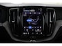 Volvo XC60 T6 Plug-in hybrid AWD Ultra Dark | Panoramadak | 360 Camera | Head-up display | Stoel en stuurwielverwarming | Trekhaak | BLIS | LED |