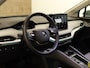 Skoda Enyaq iV 60 - SOH 95,3% - ORIGINEEL NEDERLANDSE AUTO - CRUISE CONTROL - APPLE CARPLAY/ANDROID AUTO - CLIMATE CONTROL - NAVIGATIE FULL MAP - LICHTMETALEN VELGEN 21 INCH - HALFLEDEREN BEKLEDING - STOELVERWARMING VOORZIJDE