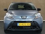 Toyota Aygo X 1.0 VVT-i MT Play - ORIGINEEL NEDERLANDSE AUTO - ADAPTIEVE CRUISE CONTROL - ACHTERUITRIJCAMERA - AIRCO - APPLE CARPLAY/ANDROID AUTO - ELEKTRONISCHE RAMEN VOORZIJDE - LED DAGRIJVERLICHTING