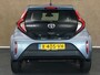 Toyota Aygo X 1.0 VVT-i MT Play - ORIGINEEL NEDERLANDSE AUTO - ADAPTIEVE CRUISE CONTROL - ACHTERUITRIJCAMERA - AIRCO - APPLE CARPLAY/ANDROID AUTO - ELEKTRONISCHE RAMEN VOORZIJDE - LED DAGRIJVERLICHTING