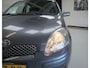 Toyota Yaris 1.3 VVT-i S-Line | trekhaak | jaarbeurt | deel- schuifb.a.bnk