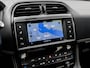 Jaguar F-Pace 2.0 Portfolio R-Sport AWD 20d 180Pk Automaat (NAVIGATIE, KEYLESS, CAMERA, GETINT GLAS, STUUR/STOELVERWARMING, LEDEREN SPORTSTOELEN, XENON, LANE ASSIST, NIEUWSTAAT)